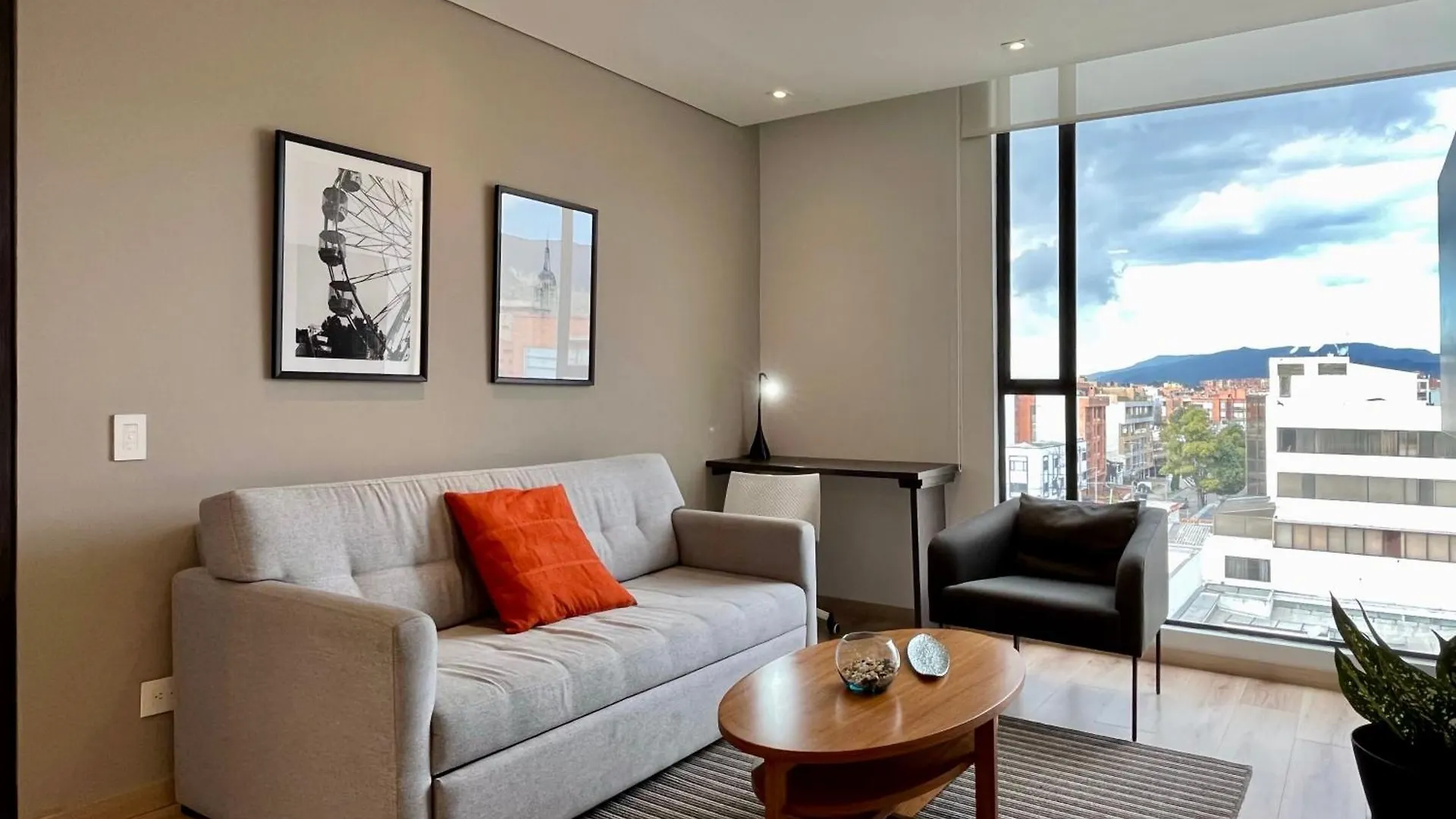 Luhho Indulgence In San Patricio Apartment Bogota