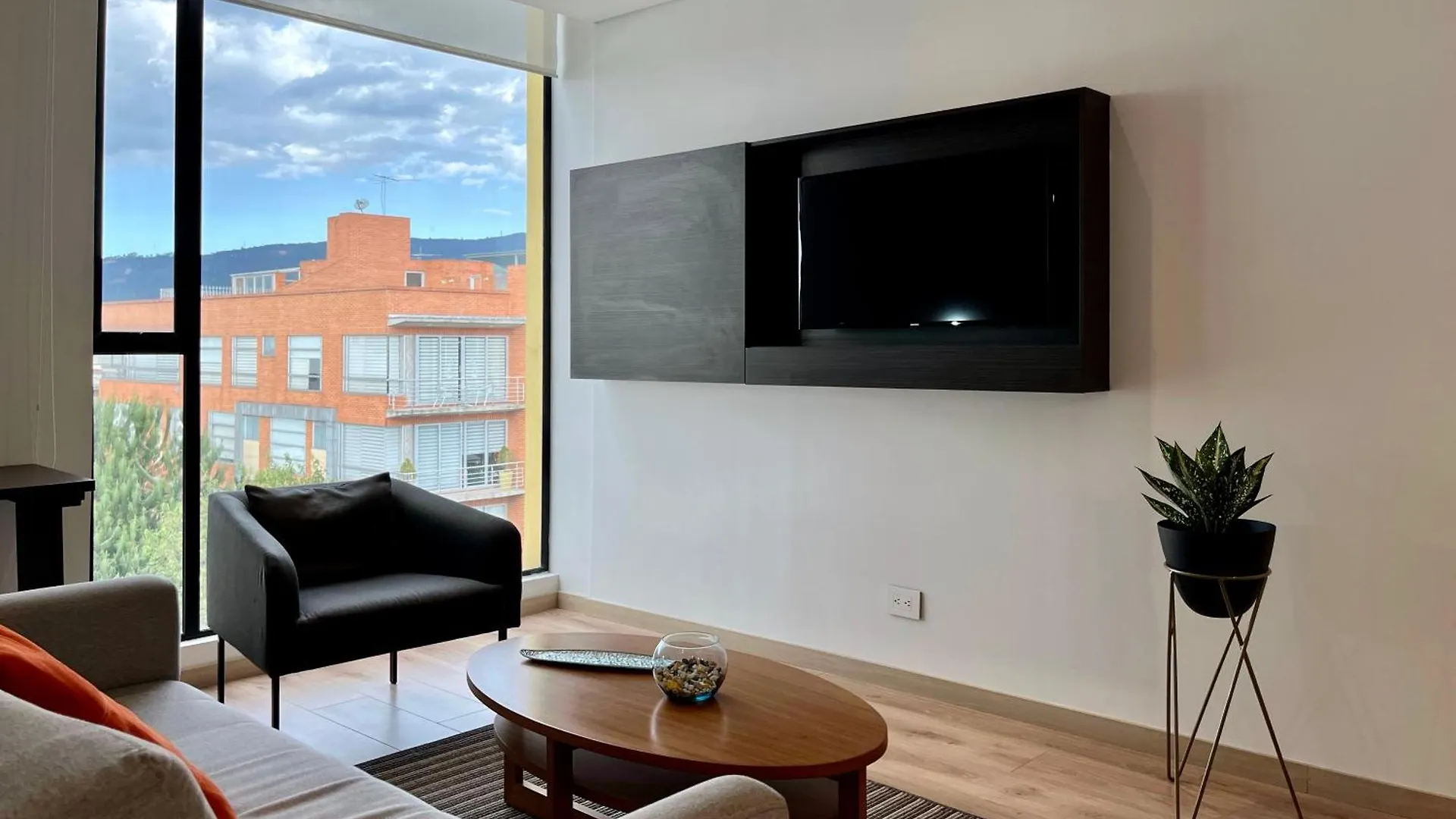 Luhho Indulgence In San Patricio Apartment Bogota